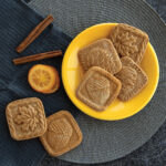 Sellos Para Galletas Bosque Otoñal - Nordic Ware. - Imagen 3