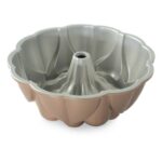 Molde Magnolia Bundt® - Nordic Ware. - Imagen 3