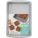 Molde Antiadherente Rectangular - 33 X 22,9 cm - Wilton