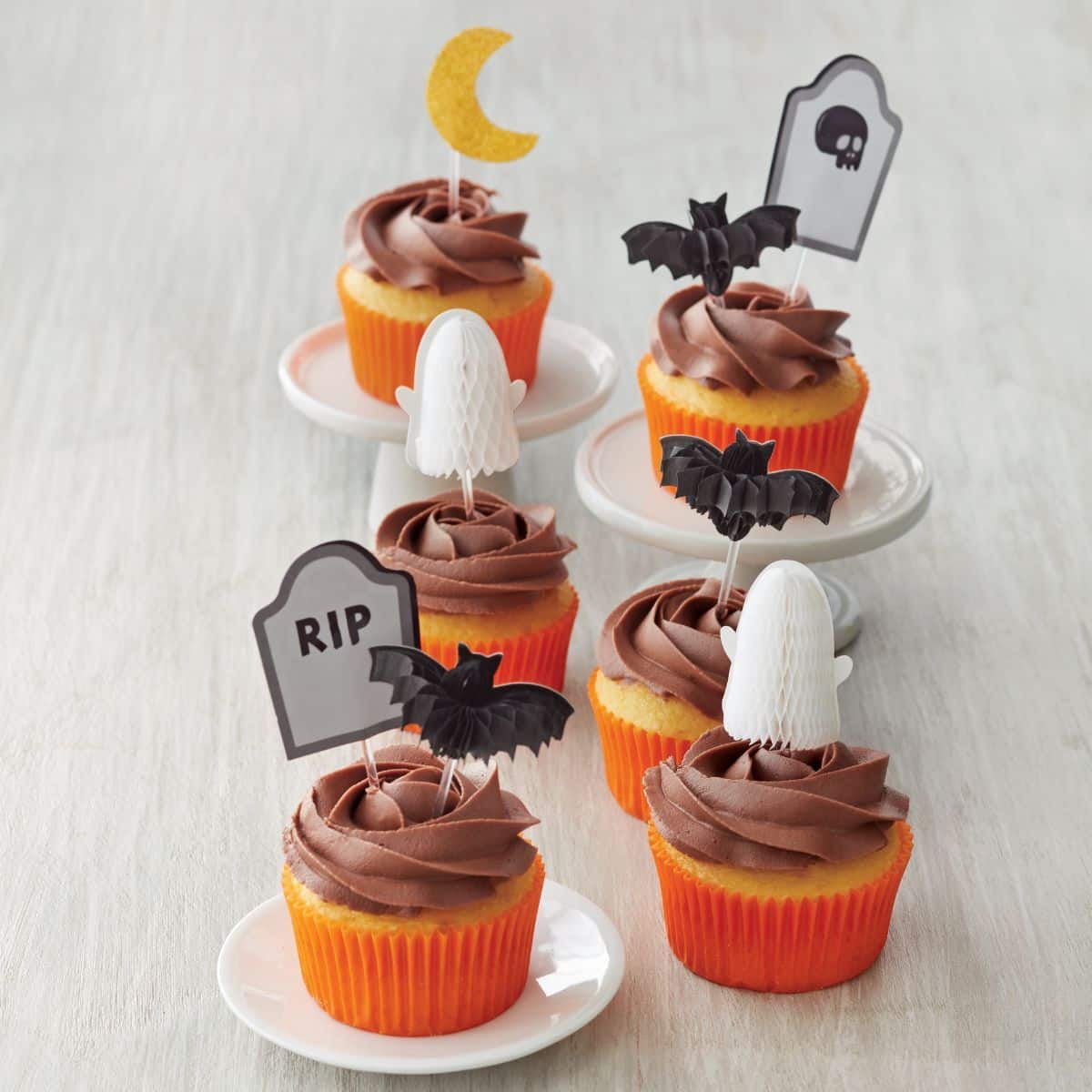 WILTON_05-0-0148_CAKE_TOPPER_HALLOWEEN Cup Cake Topper Halloween - Wilton - Imagen 1