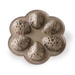 Molde Ornamental Egg Cakelet - Nordic Ware